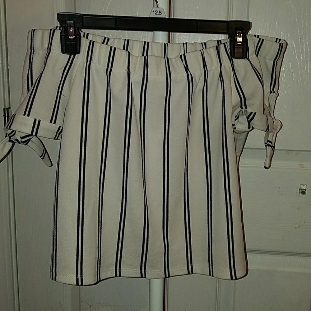 Black and White Stippped Shirt